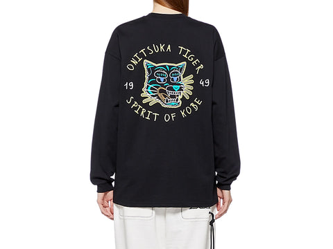 LONG SLEEVED GRAPHIC TEE