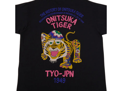 OVERSIZED GRAPHIC TEE