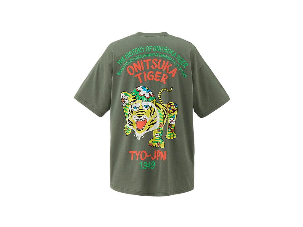 OVERSIZED GRAPHIC TEE