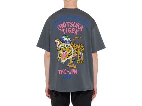 OVERSIZED GRAPHIC TEE